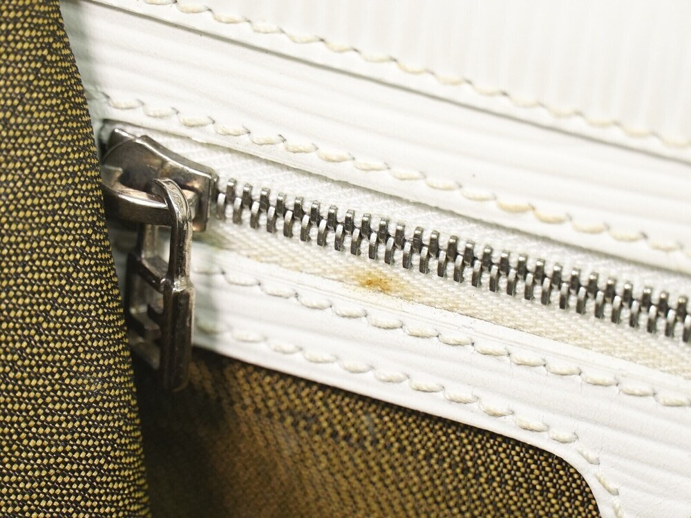 Fendi Vintage Handbag Leather - Picture 11 of 15
